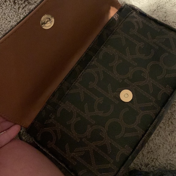 Calvin Klein purse - Picture 5 of 5